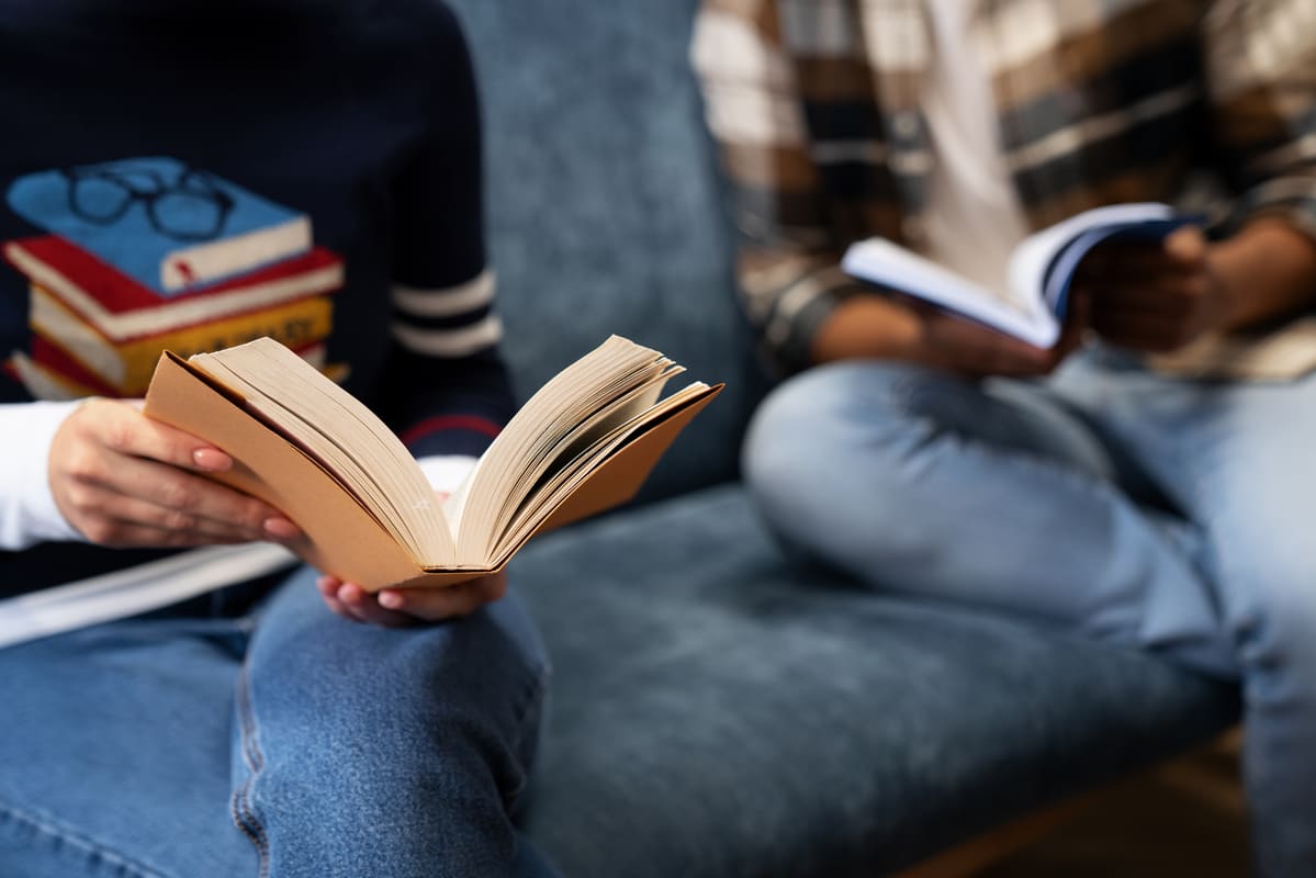 Livros para ler nas férias: 17 opções para você “devorar”